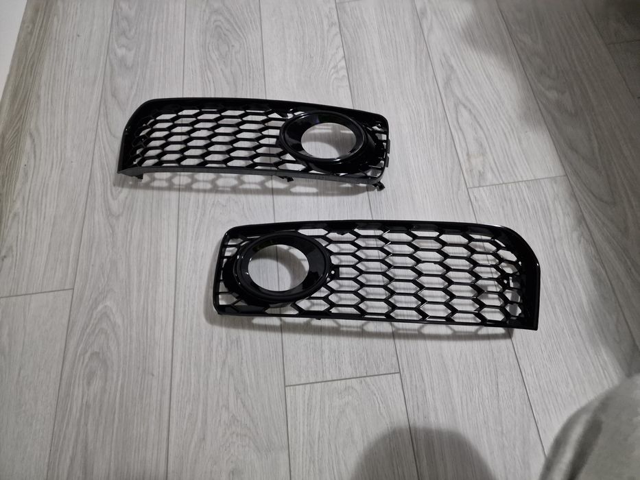 Grile proiectoare fagure audi A4B8