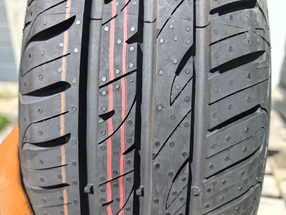 165/70/14 Еса Текар ДОТ 2019 г - Чисто Нови