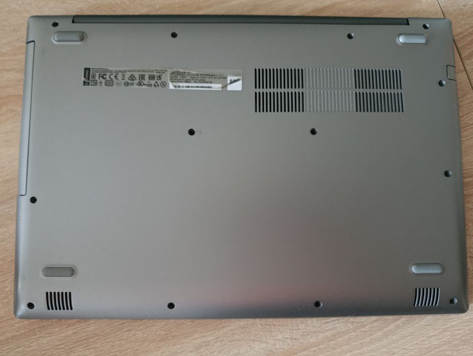 Лаптоп Lenovo IdeaPad 520