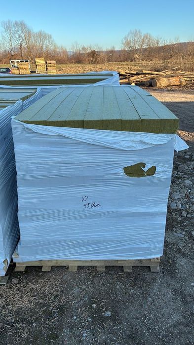 Tablă nouă și rebut( recuperată de pe panourile sandwich.)