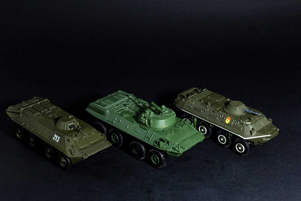 Игрушечные модели танков и БМП, от ДеАгостини в масштабе к 23 февраля!