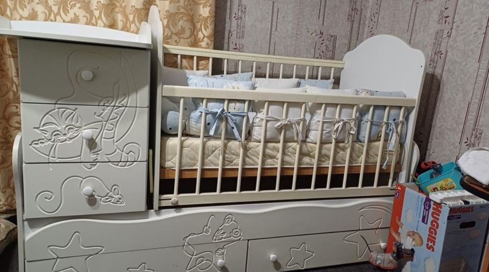 Продам кроватку.