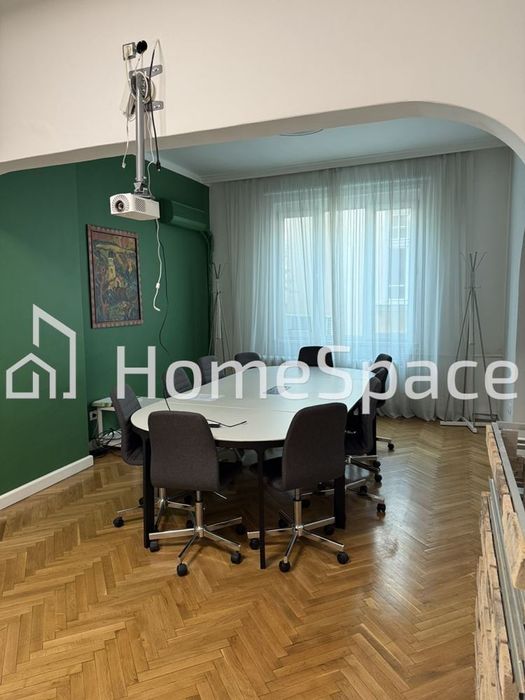 Дава се под наем Офис в София, Център - 100 кв.м за 1495.83 € - Снимка #2