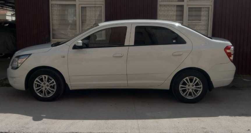 Chevrolet Cobalt 2025 — 5