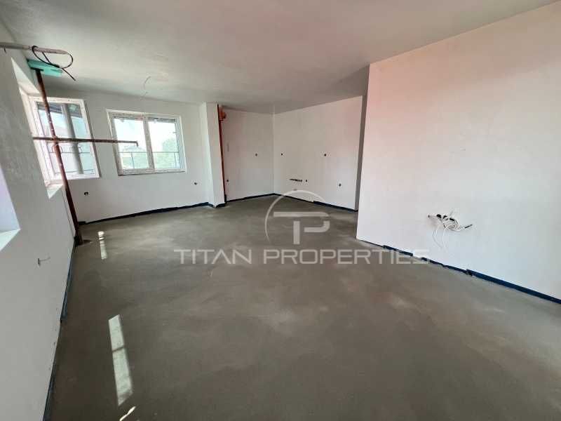 Продава се Тристаен апартамент в Пловдив, Тракия - 104 кв.м за 1183 €/кв.м - Снимка #3