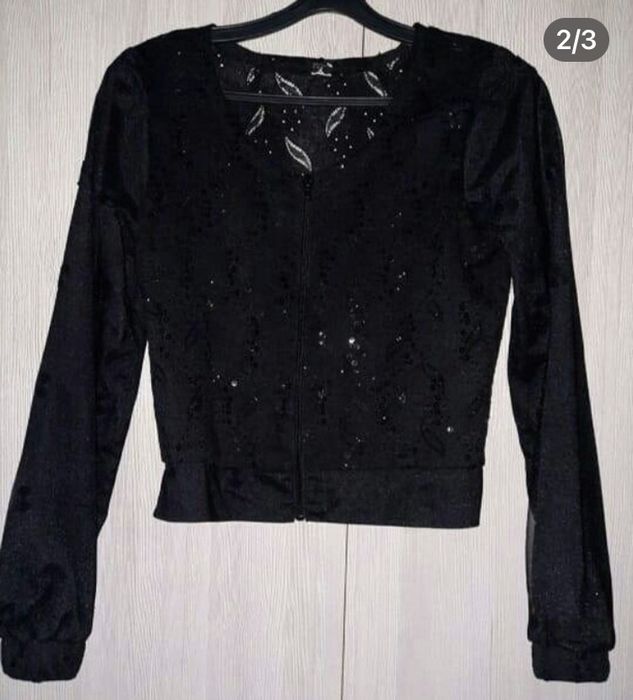 Бомбер женский нарядный