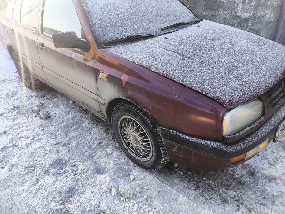 Продам Венто 1.8