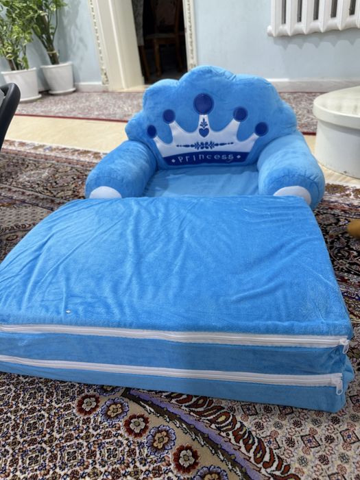 Диван детский для принцесс