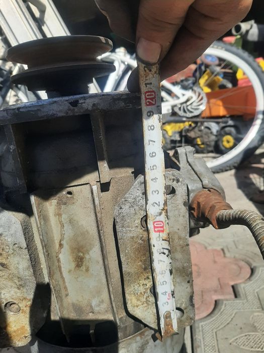 Электродвигатель, электро-двигатель