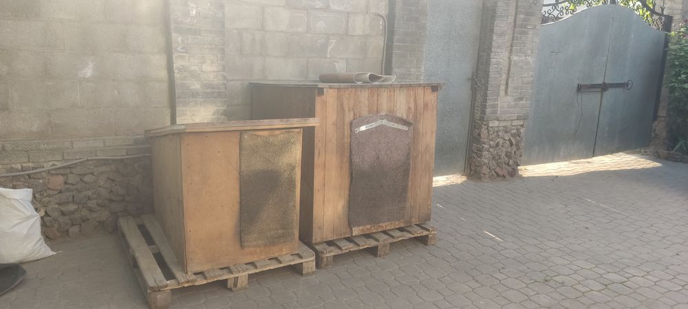 Продам будку для собак