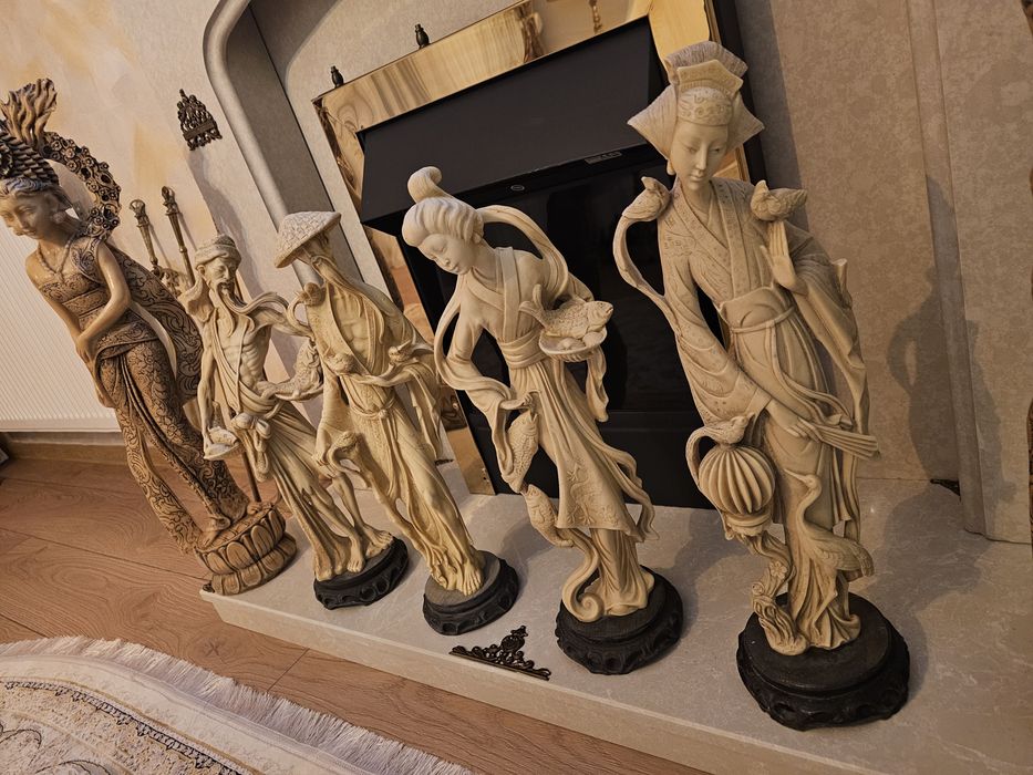 Statuete rasina f frumoase