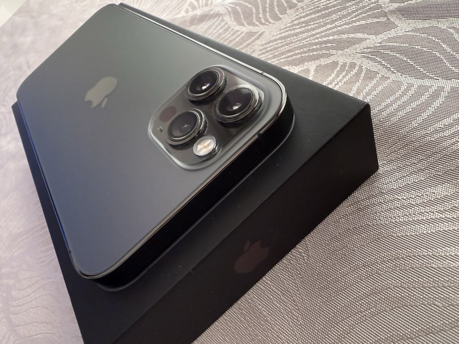 iPhone 12 pro графит
