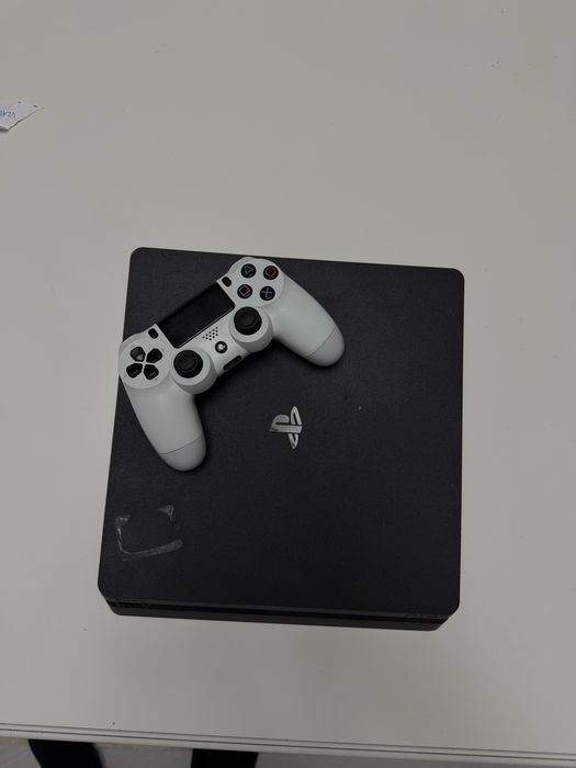 Ps4 Slim 1Tb + Controller