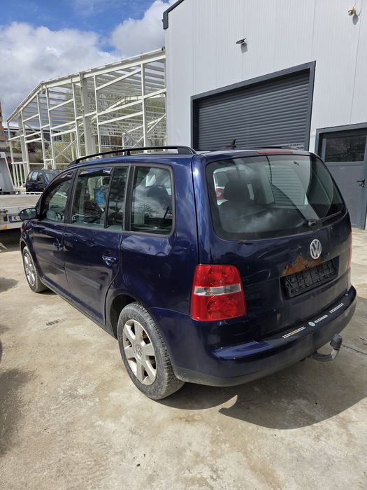 VW Touran 2.0 TDI (НА ЧАСТИ)