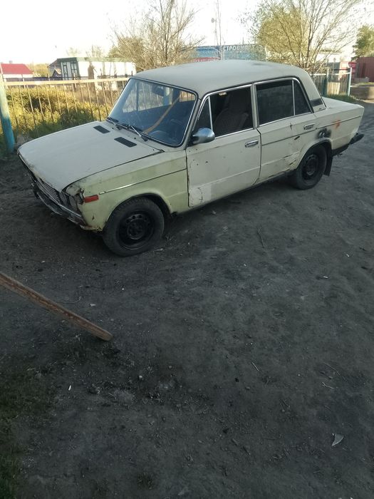 Продаю Ваз 2106 по запчастям.