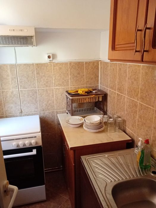 Închiriez apartament 2 camere Bumbești Jiu