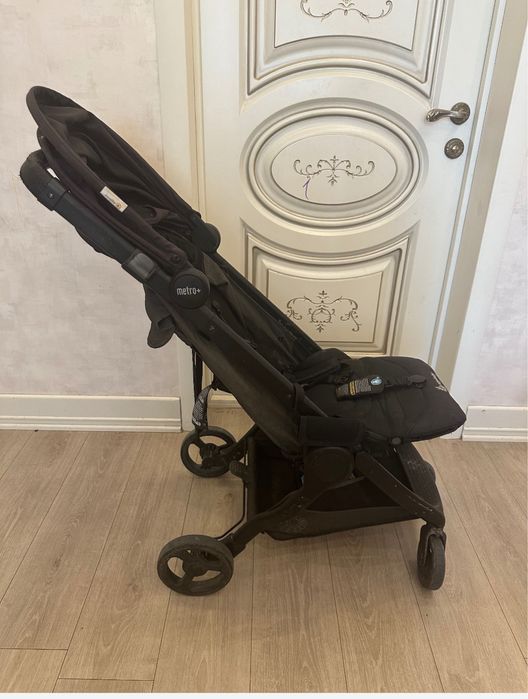 Коляска Ergobaby Metro+
