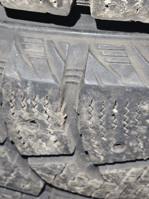 продам резину ханкуг. зима. Б/У