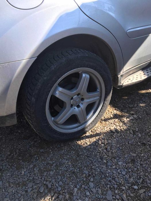 Продавам оригинални джанти за Мерцедес АMG 20 цола.