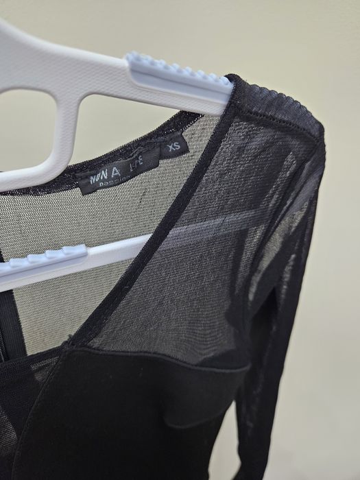 Малка черна рокля