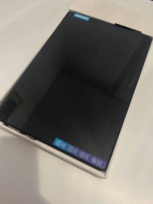 Tableta LENOVO Tab P10