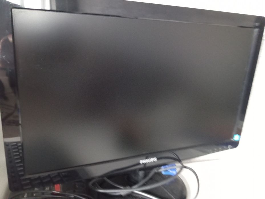 Продам монитор филлипс