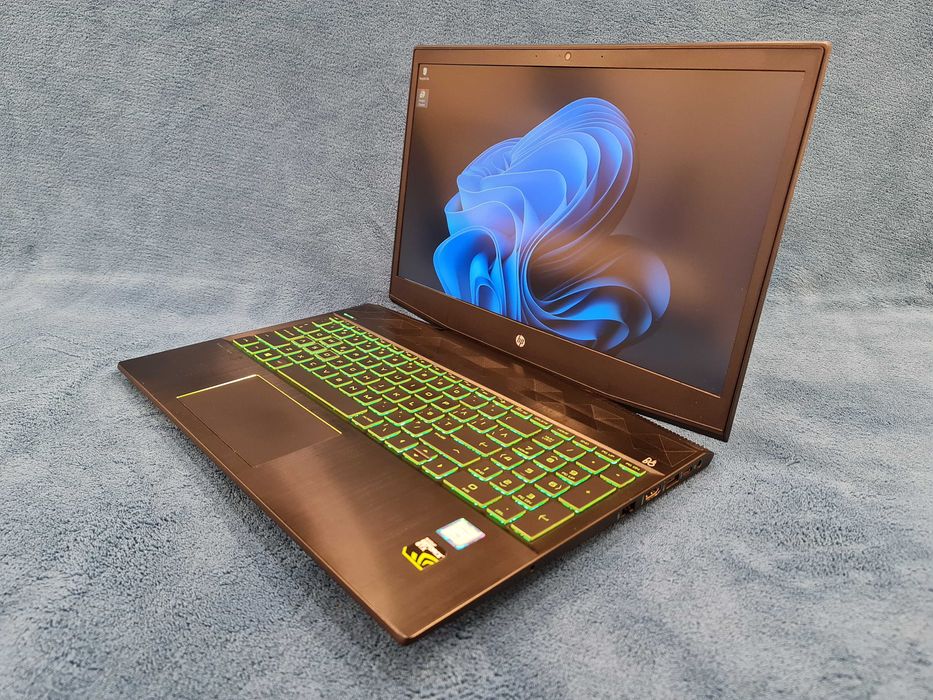 Laptop gaming nou HP 16", intel core- i7-hexa core, video NVIDIA