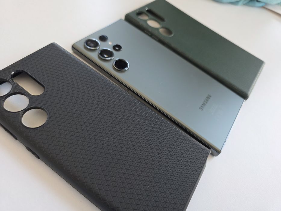 Samsung s23 Ultra - с 2 кейса
