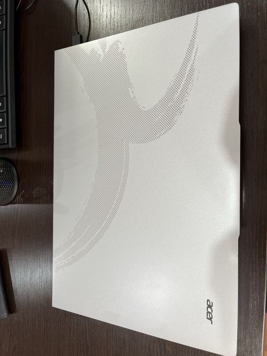 Продаю ноутбук Acer Aspire Lite 16