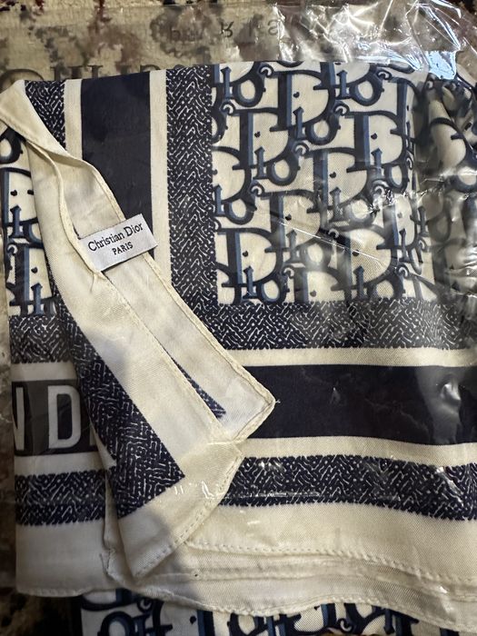 Теплый платок шаль