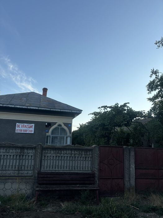 Vanzari casa si teren