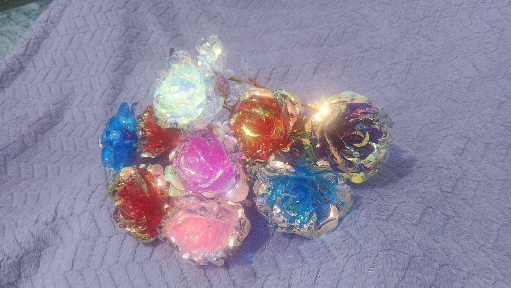 Цветы сувенирные,для декора и др.