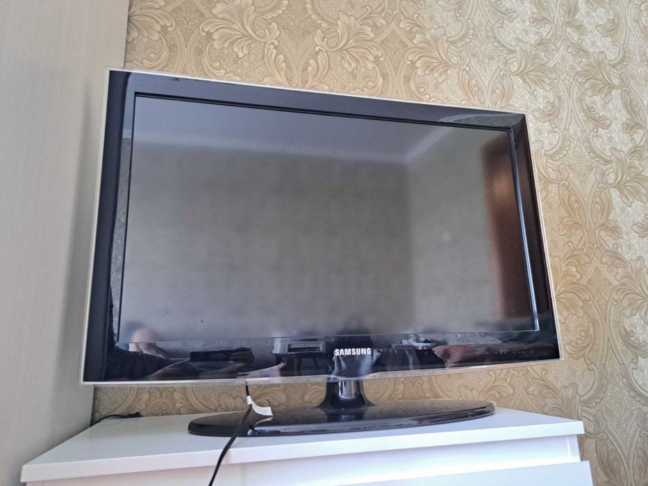 Телевизор Samsung