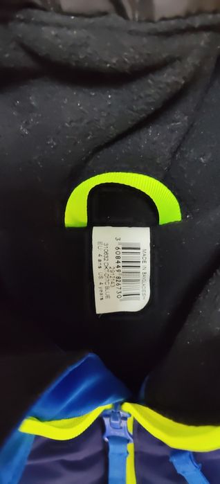 Combinezon de zăpadă