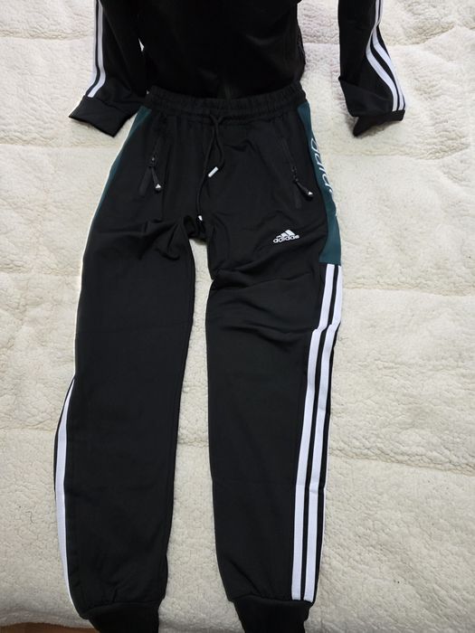 Trening complet Nike, Adidas