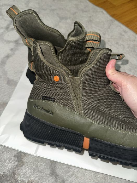 Продам мужские ботинки Columbia