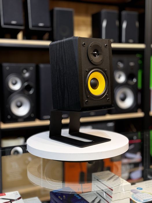 Настольные подставки для колонок  EDIFIER