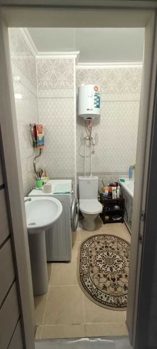 Продаю 2-х ком КВ 8 мкр