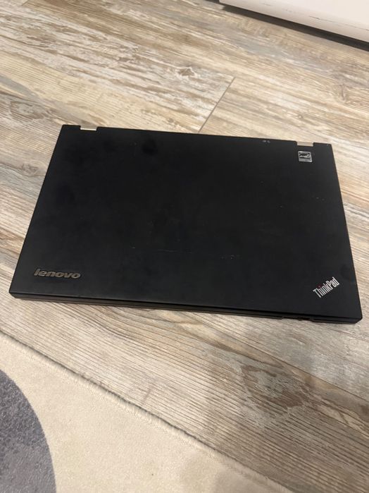 Лаптоп LENOVO T420