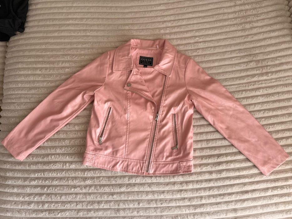 Кожено яке за момиче GUESS