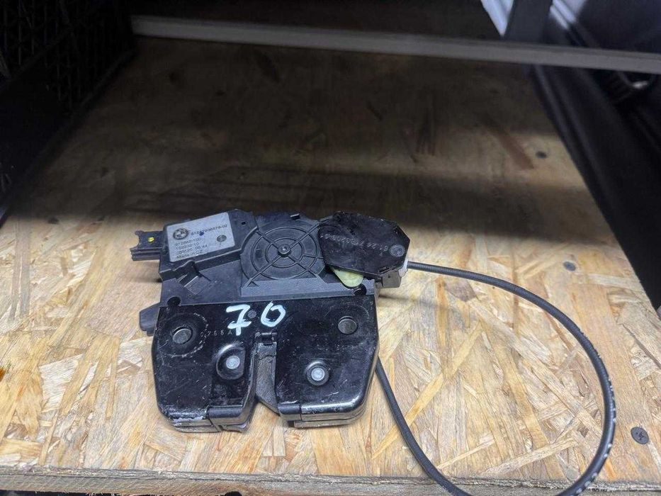 Замок багажника на БМВ Х5 Е70