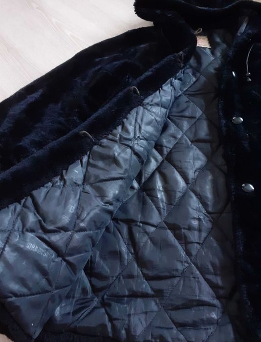 Haina de blana artificiala neagra