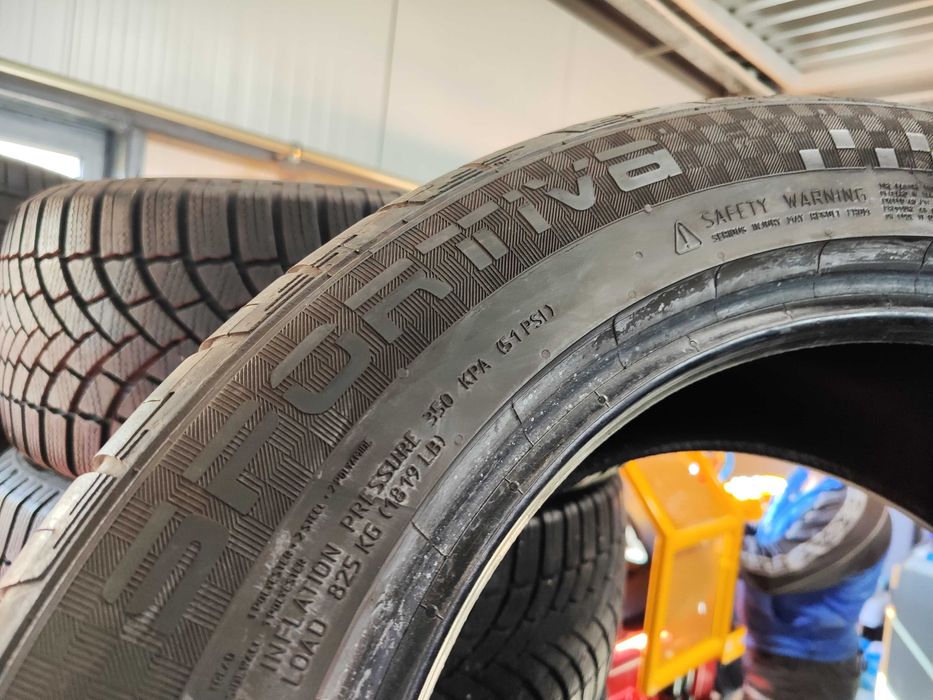 2бр.летни гуми 225/55/17 Sportiva