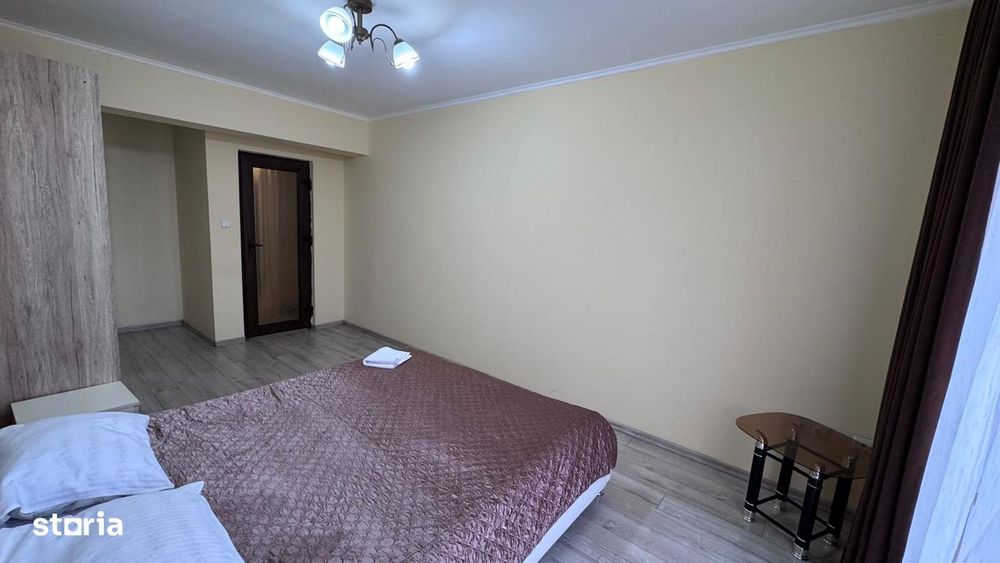 Apartament 3 cam de închiriat, cart. Rogerius