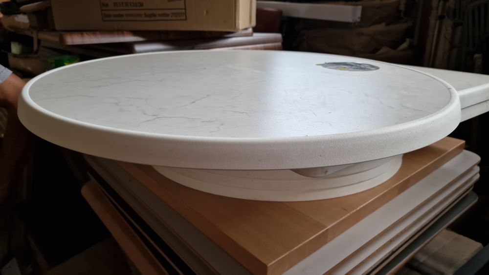 blaturi rotunde masa/ Blaturi rotunde