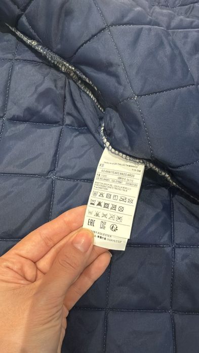 Куртка весна Бенетон