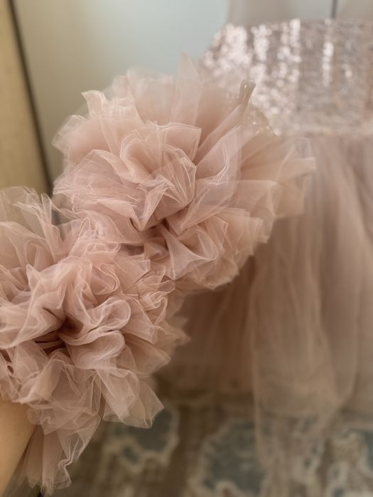 Детское платье нарядное