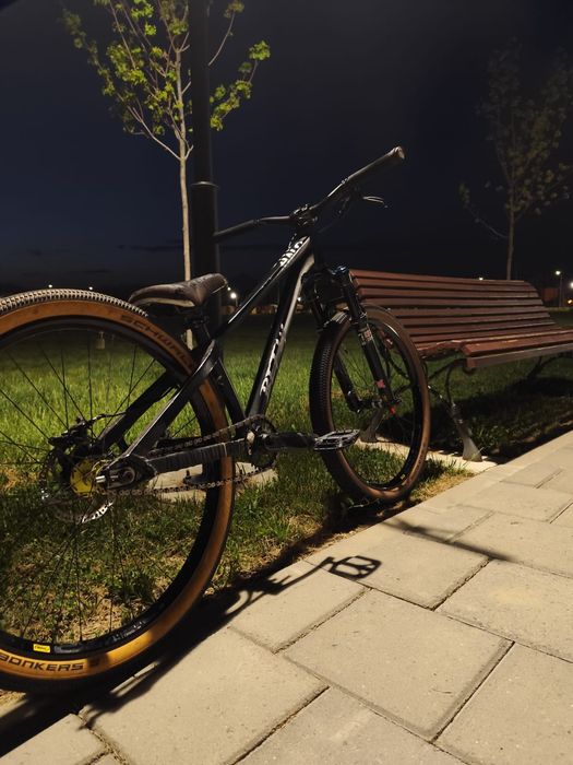 Vand befly Halo aproape nou făcut pe piese