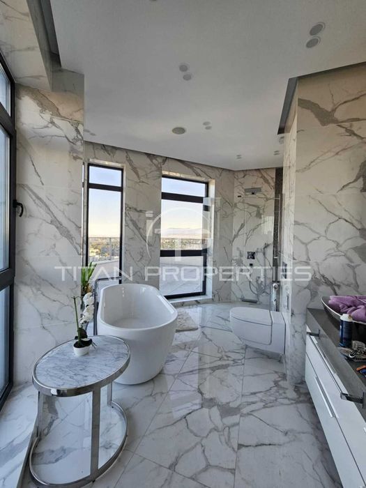 Продава се Многостаен апартамент в Пловдив, Христо Смирненски - 339 кв.м за 2065 €/кв.м - Снимка #4