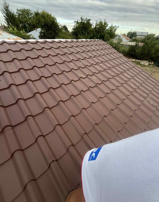 Reparații Acoperișuri & Renovări & Sistem Pluvial & Vopsire & Dulgheri